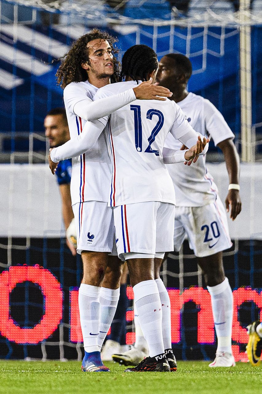 包含英格兰战葡萄牙,豪门争锋再现的词条 包含英格兰战葡萄牙,豪门争锋再现的词条