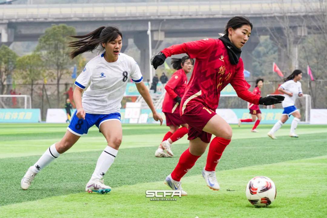 包含足球盛会圆满结束:女子队伍斩获冠军的词条 包含足球盛会圆满结束:女子队伍斩获冠军的词条