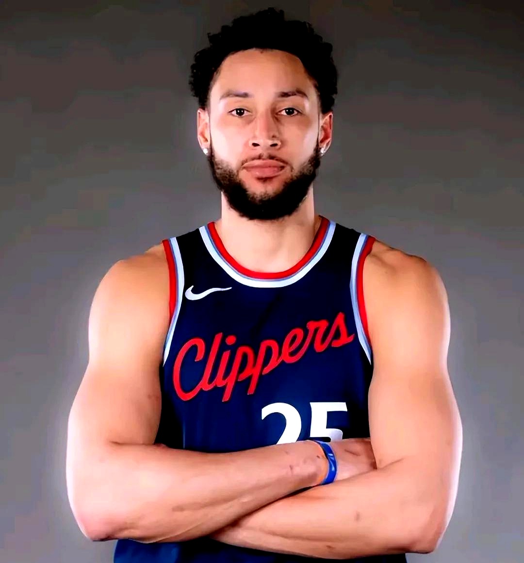 爱游戏app-人球员西蒙斯成为最佳防守队员