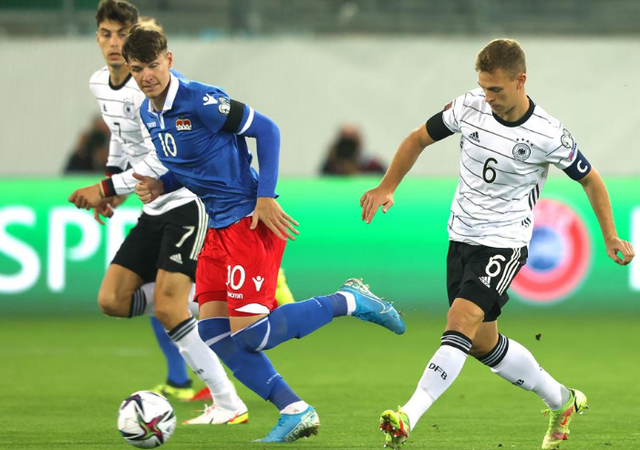 爱游戏在线-冰岛队大胜马耳他，保持领先优势