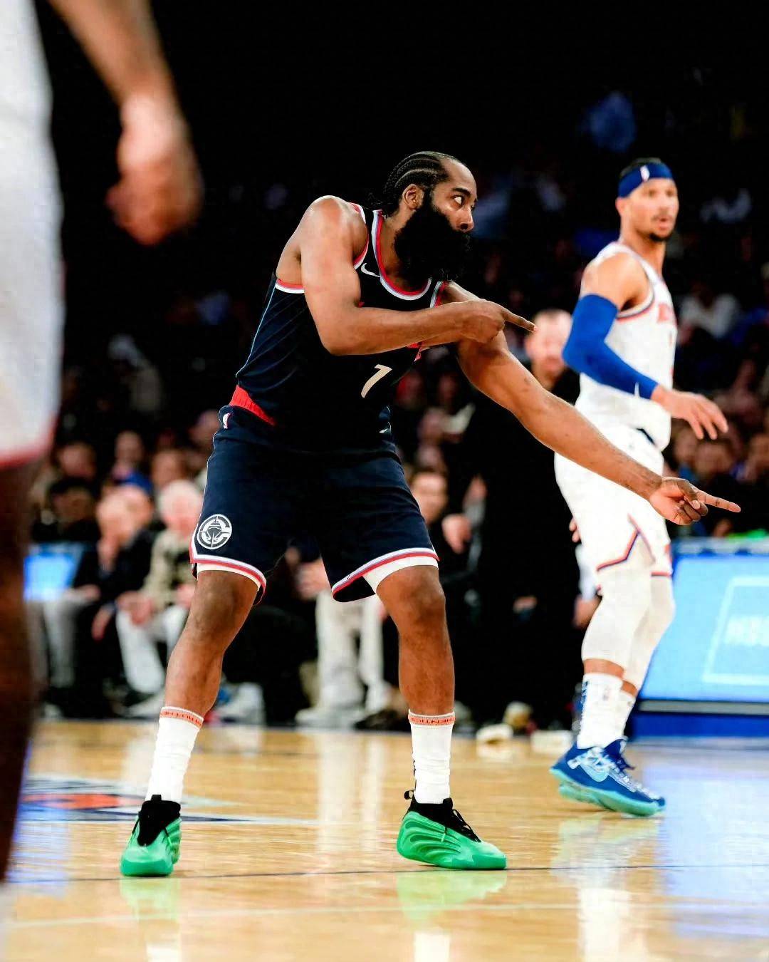 爱游戏网页版-关于快船取得胜利，球员全力以赴备战下一场的信息