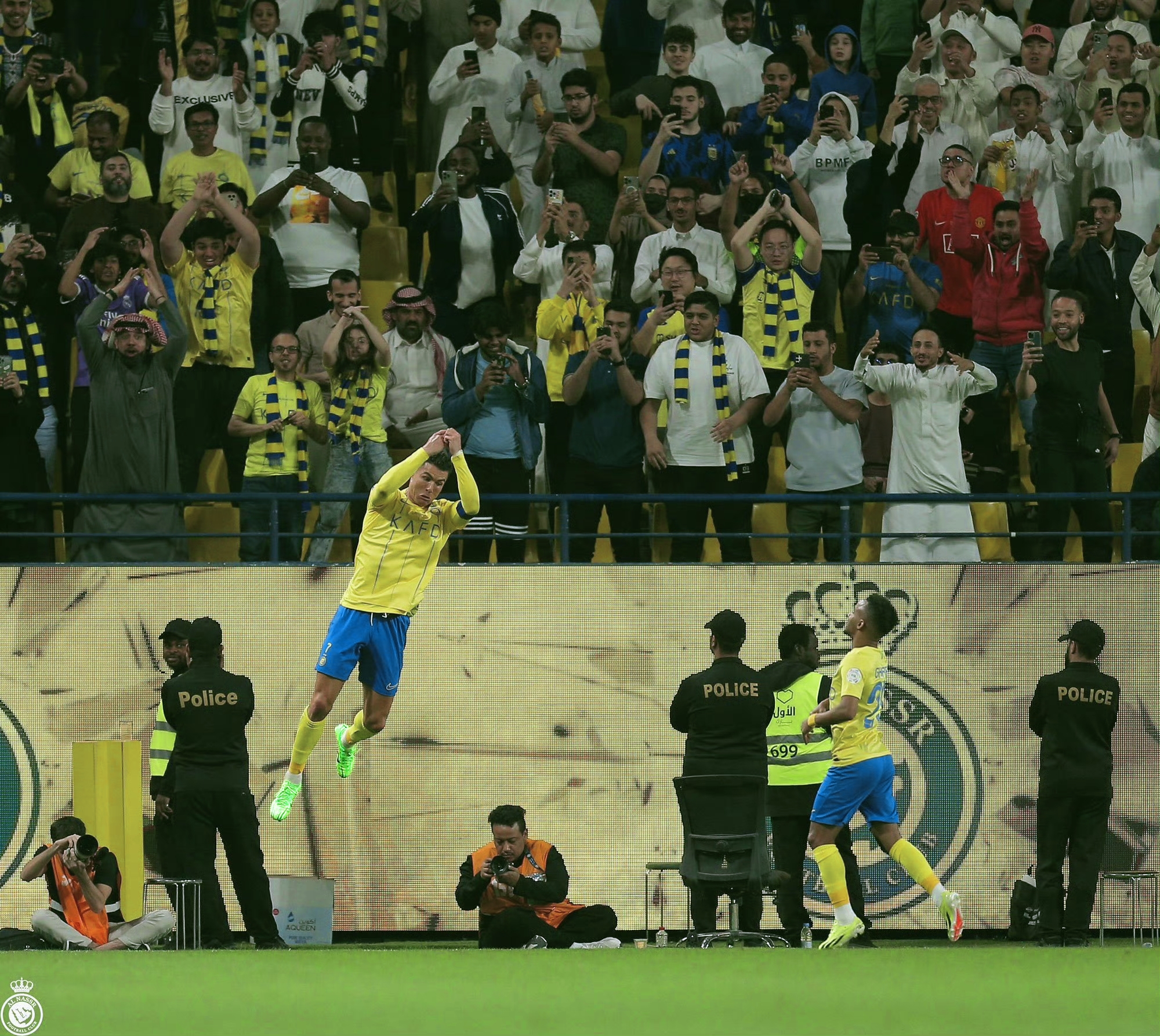 关于葡萄牙-捷克,C罗帽子戏法助球队取胜的信息 关于葡萄牙-捷克,C罗帽子戏法助球队取胜的信息