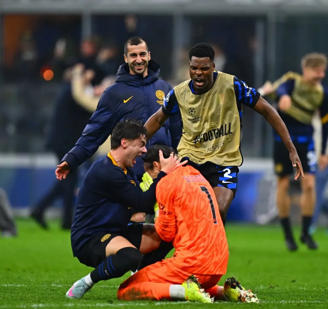 爱游戏网页版-米兰德拉主场逆转取胜，终结连平