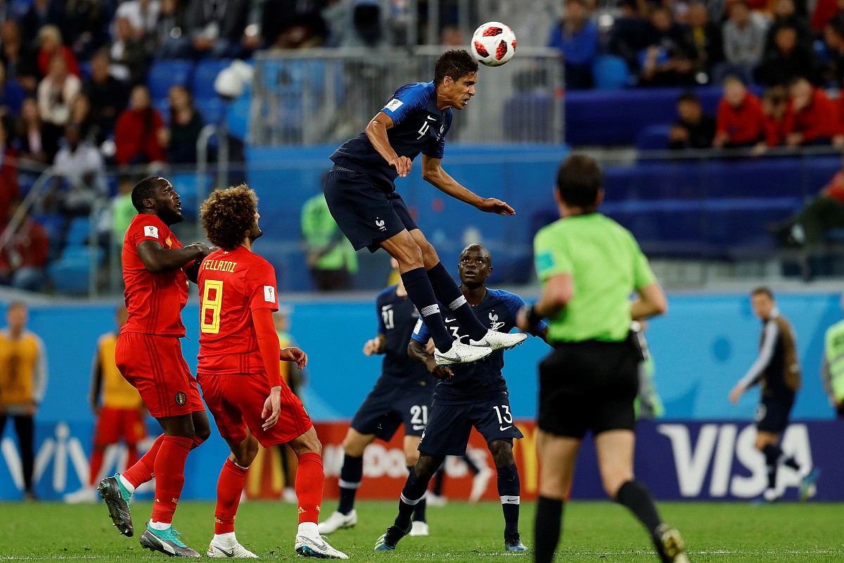 爱游戏亚洲官网-拉齐奥客场大胜，欧冠资格望可期