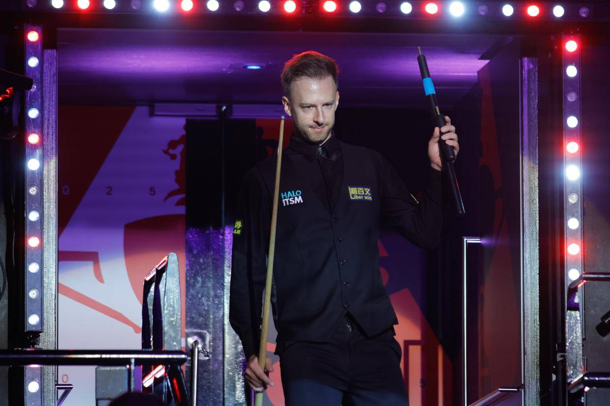 比赛进行到最后一刻,胜负尚未决定 比赛进行到最后一刻,胜负尚未决定