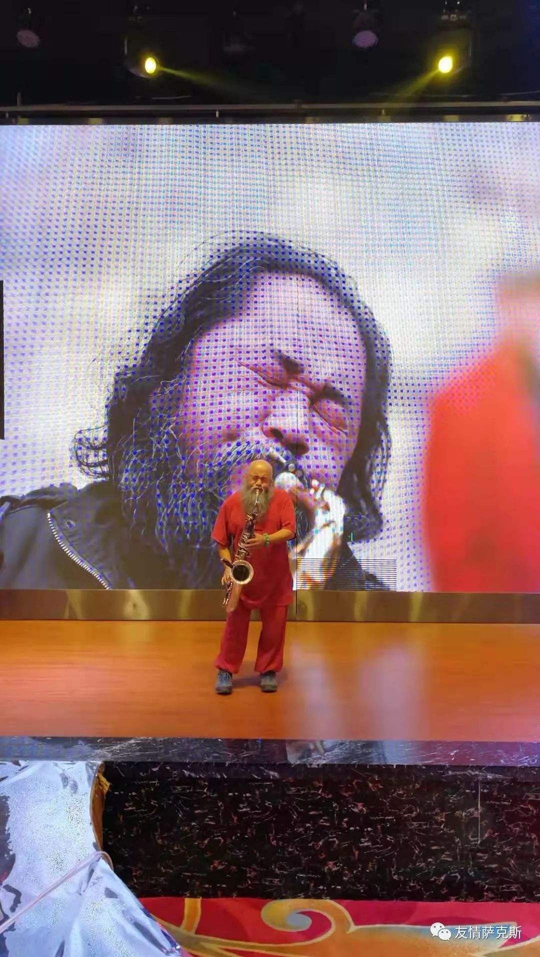 爱游戏官方入口-包含激情比拼刚烈拉开序幕，场上节奏迅雷不及掩耳的词条