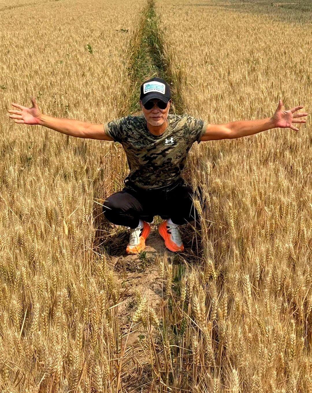 包含关键时刻球员挥洒汗水,全力以赴的词条 包含关键时刻球员挥洒汗水,全力以赴的词条