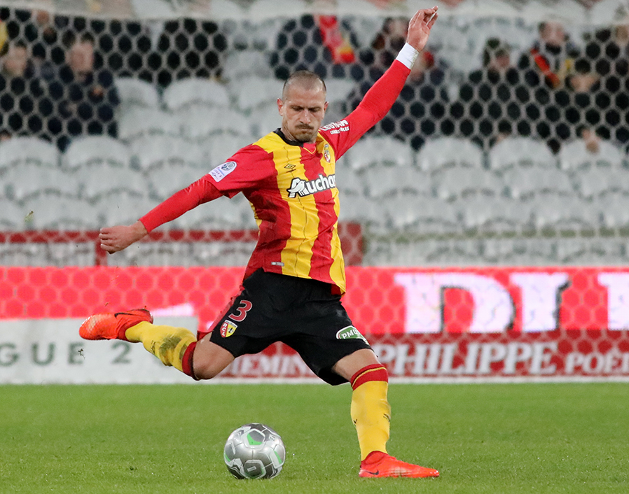 朗斯主场战平蒙彼利埃,难求一胜的简单介绍 朗斯主场战平蒙彼利埃,难求一胜的简单介绍